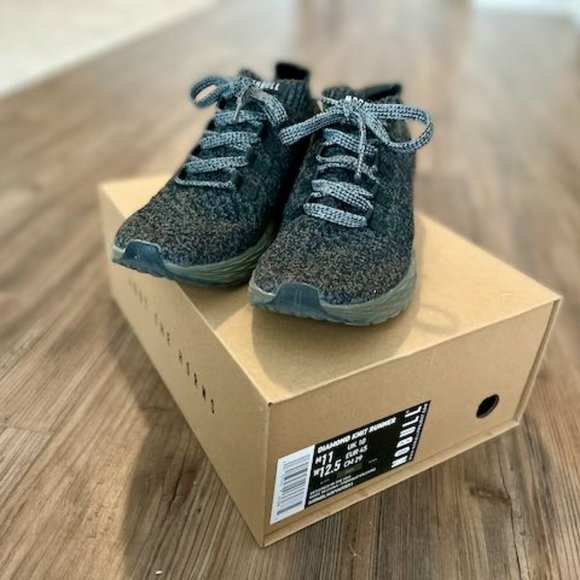 NOBULL Black Athletic Shoes with Knit Upper - Picture 4 of 5